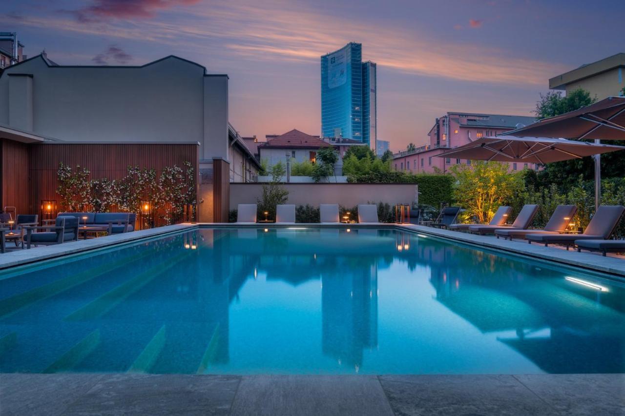 คราวน์ พลาซา มิลานซิตี้ Hotel ภายนอก รูปภาพ